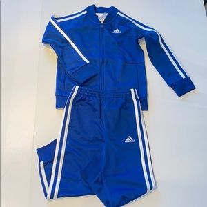 Adicolor track suit